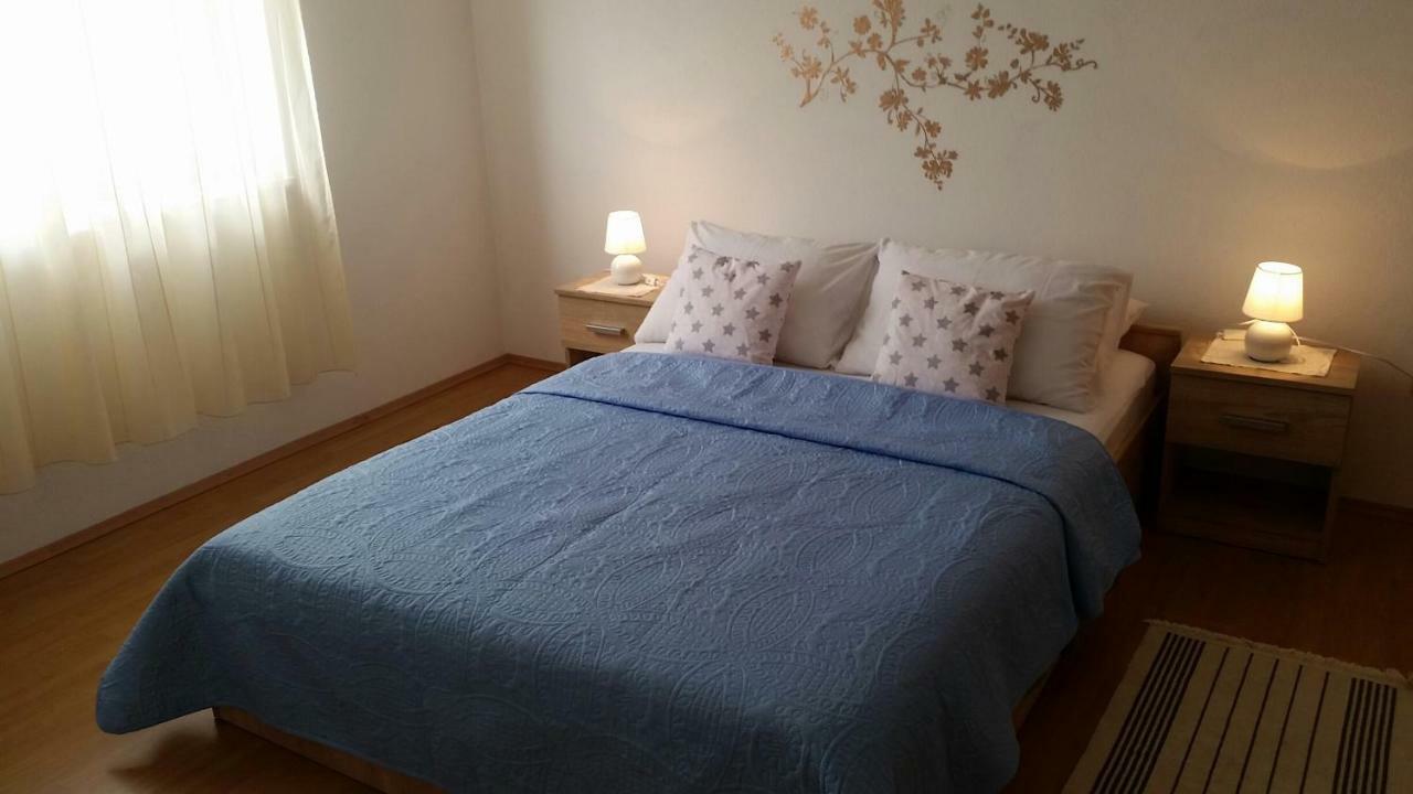 Apartman Ivanica يزيرا المظهر الخارجي الصورة