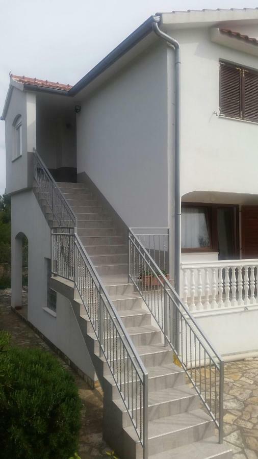 Apartman Ivanica يزيرا المظهر الخارجي الصورة